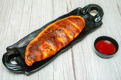 Paneer Tikka Stuffed Garlic Bread