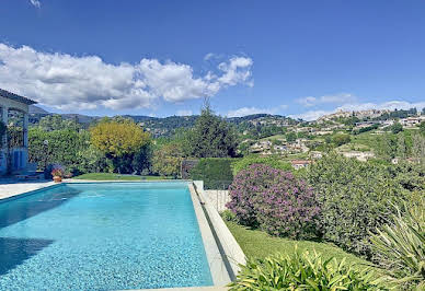 House with pool and terrace 5