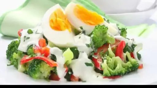 Egg Green Salad