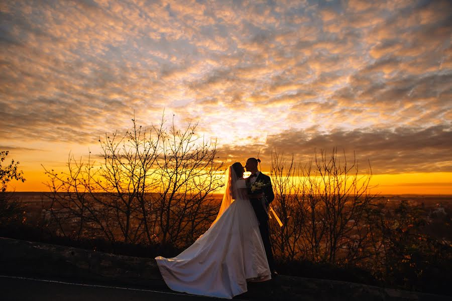 Wedding photographer Pavel Chizhmar (chizhmar). Photo of 29 November 2019