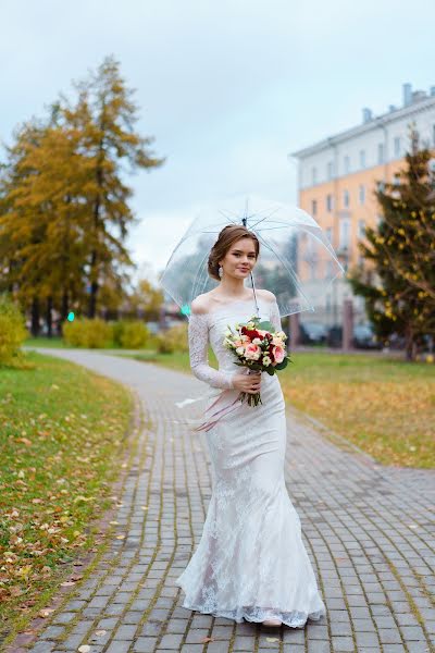 Fotógrafo de casamento Irina Samodurova (samodurova). Foto de 11 de outubro 2018