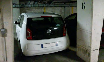 parking à Paris 7ème (75)