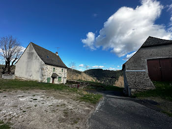 maison à Lieutadès (15)