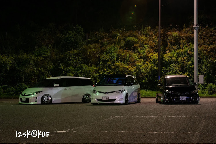エスティマのお別れ会・撮影会・彩人・来ない・笑笑(｀・ω・´)に関するカスタム事例の投稿画像4枚目