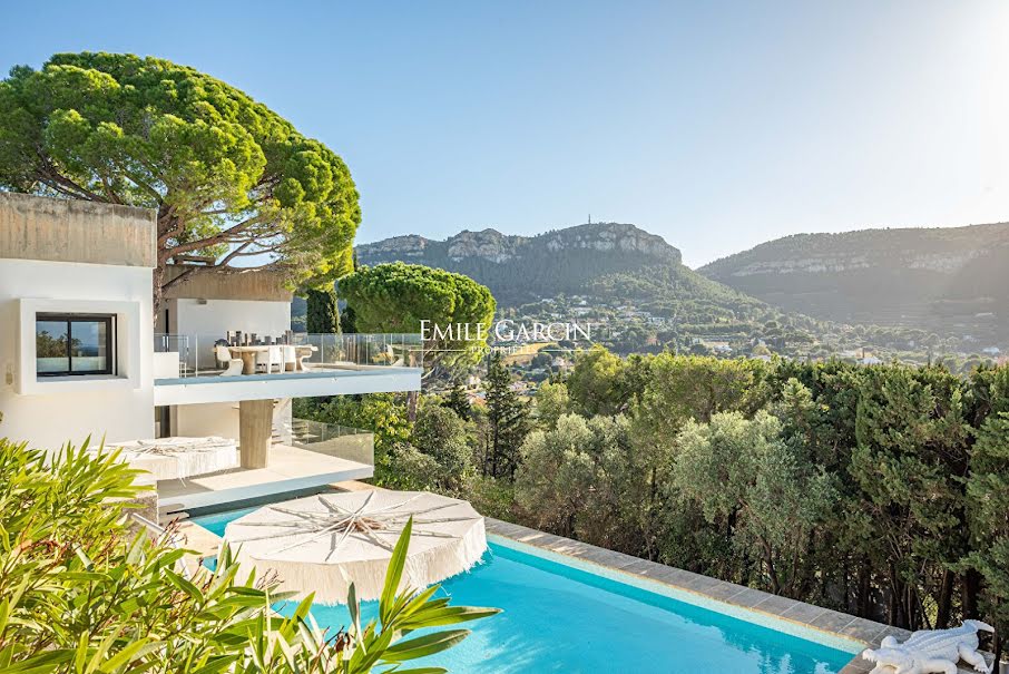 Vente villa 9 pièces 330 m² à Cassis (13260), 6 180 000 €