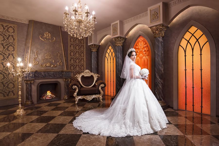 Fotógrafo de bodas Danil Dolidze (danfergana). Foto del 9 de enero 2019