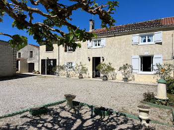 maison à Saint-Sulpice-de-Cognac (16)