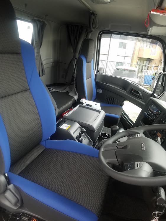 仁王【INFINITY SUM 壱七零FM】さんが投稿した大型車輪に関するカスタム事例の投稿画像5枚目