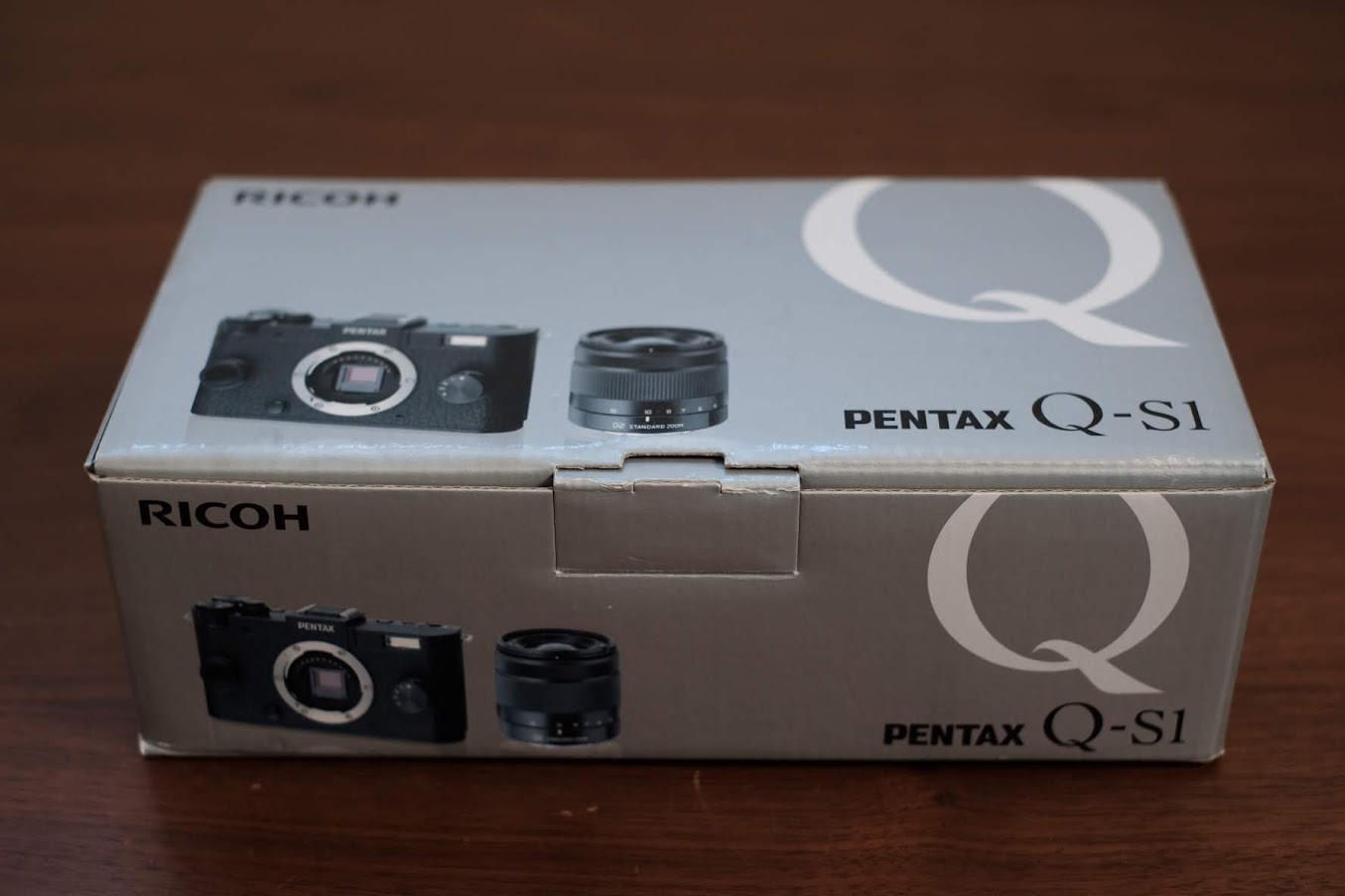 今さらPENTAX Q-S1を購入。どうしてもこのレンズを使ってみたかった。 | One of my favs - マイふぁぶ