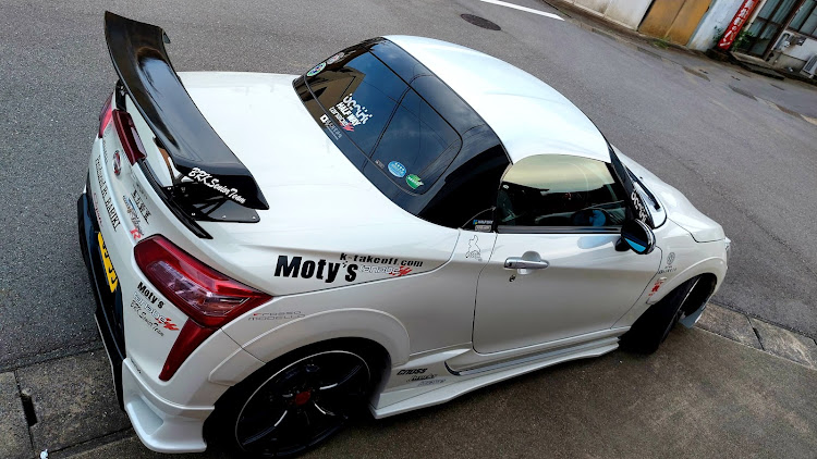 コペンの何かが違うやん！🎶・コペンLA400K・何気な駐車場🅿️ショット・コペン楽しい・コペン好きと繋がりたいに関するカスタム事例の投稿画像4枚目