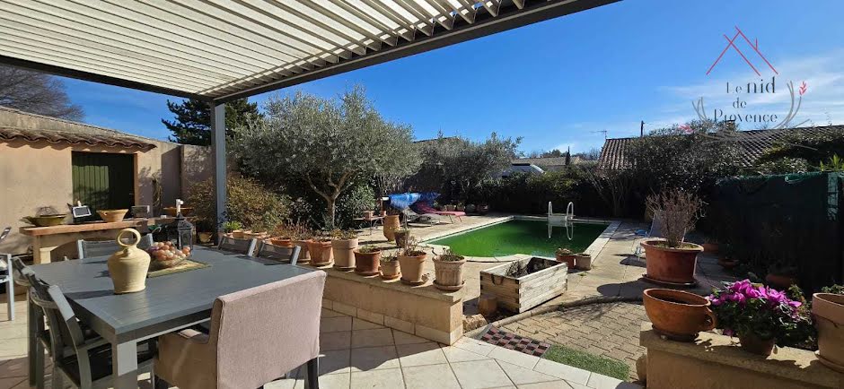 Vente villa 5 pièces 125 m² à Carpentras (84200), 350 000 €