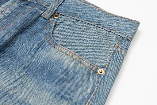 Title 5, Jeans Rectos Vintage Lavados y Desgastados con ...