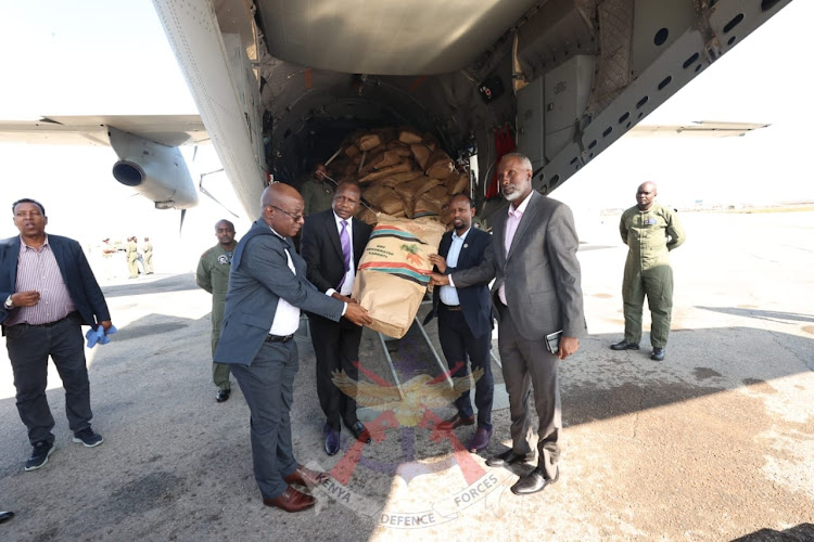 Kenya donates emergency aid to Somalia after terror attack