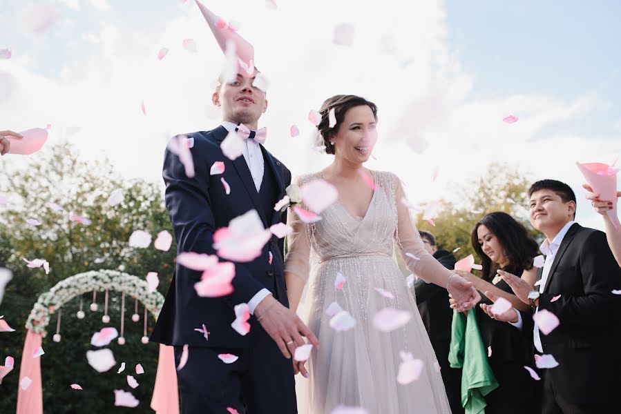 Fotógrafo de casamento Vladimir Vershinin (fatlens). Foto de 24 de novembro 2016