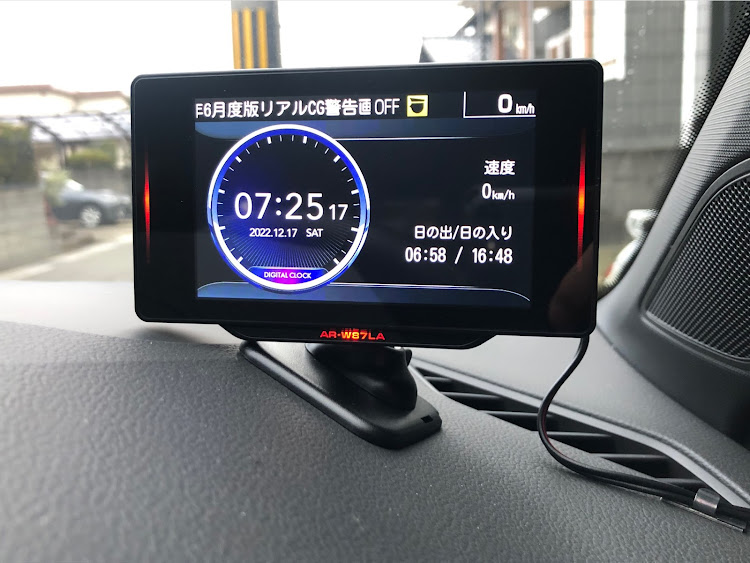 ゴルフ RのTuning Evolution B.L.K・今年のスタッドレスタイヤは？・店長さんありがとう・ゴリゴリガチガチに・カスタムしない宣言に関するカスタム事例の投稿画像4枚目