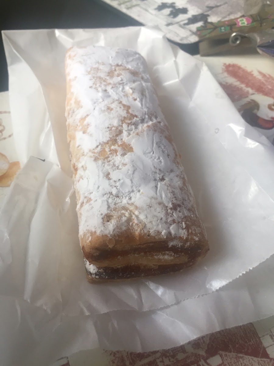 Apple strudel