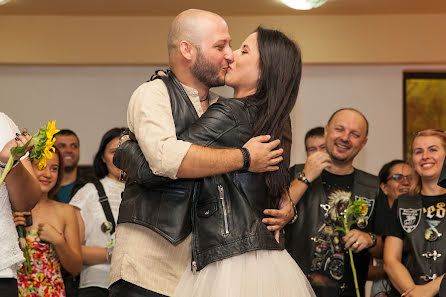 Fotógrafo de casamento Elena Cosma (elenacosma). Foto de 3 de maio 2016