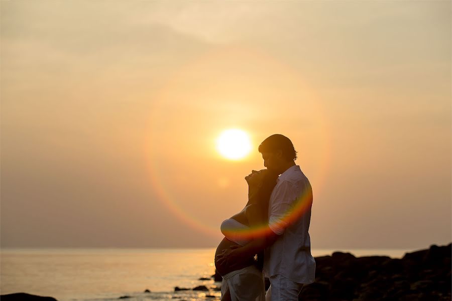 Fotógrafo de bodas Danai Muaknimit (danai). Foto del 18 de mayo 2019