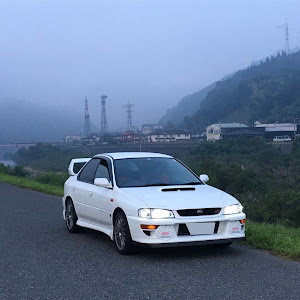 インプレッサ WRX GC8