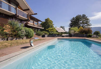 House with pool and terrace 17