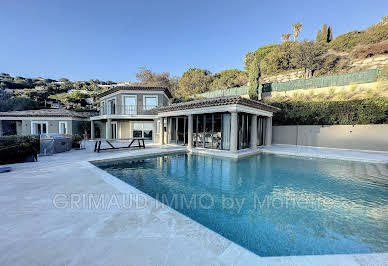 Villa with pool and terrace 15