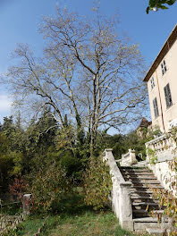 château à Brignoles (83)