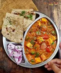 Kadai Paneer With 4 Tawa Roti