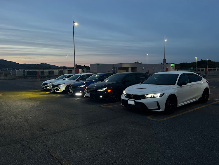 シビックのシビック・civic・北海道・DIY・ヴェゼルに関するカスタム事例の投稿画像2枚目