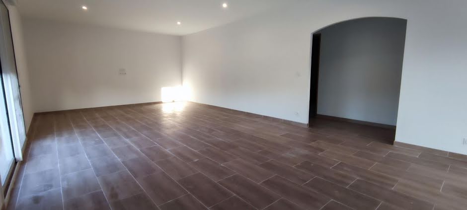 Vente maison 5 pièces 92 m² à Montpon-Ménestérol (24700), 185 000 €