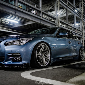 スカイライン HV37