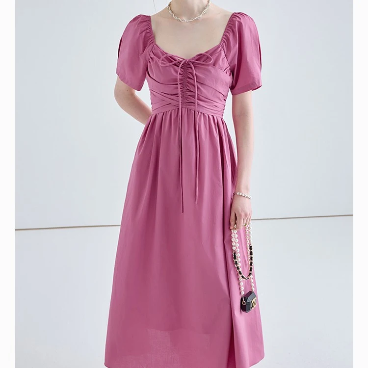 Falda elegante y sofisticada para la hora del té, perfecta para un descanso con estilo, diseño delgado, comodidad excepcional y look moderno.