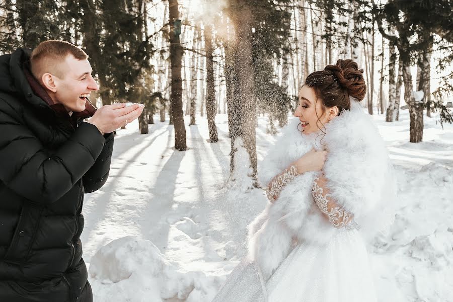 Fotógrafo de casamento Evgeniya Petrovskaya (petrajane). Foto de 6 de março 2022