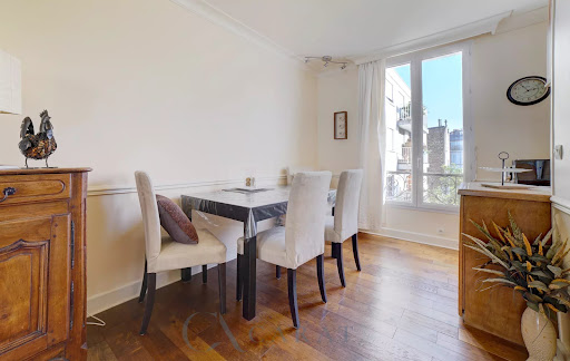 Apartment 5