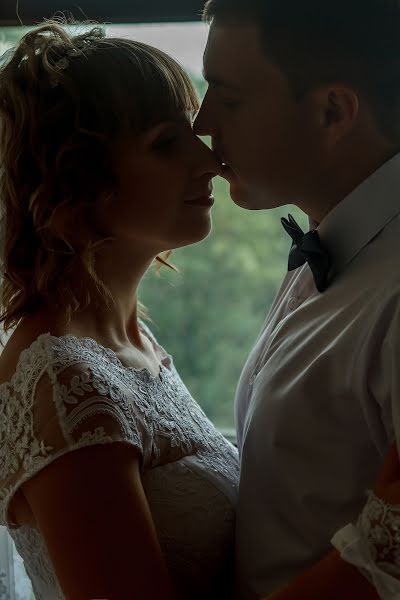 Fotografo di matrimoni Yana Novickaya (novitskayafoto). Foto del 24 ottobre 2018