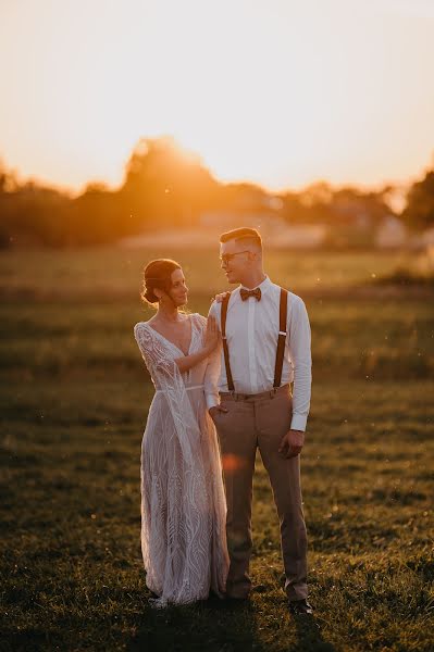 結婚式の写真家Oldřich Hadvičák (allinfoto)。2023 4月12日の写真