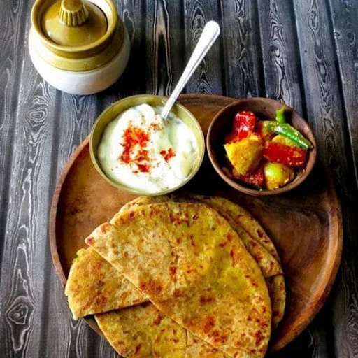 Aloo Paneer Paratha