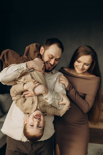 Fotógrafo de casamento Yuliana Fetisova (julyfet). Foto de 17 de março