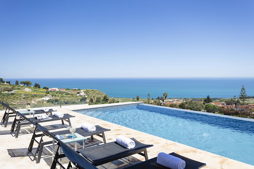 Prestige villa for sale in Castellammare del Golfo (Italy) - Infinity pool with sea view