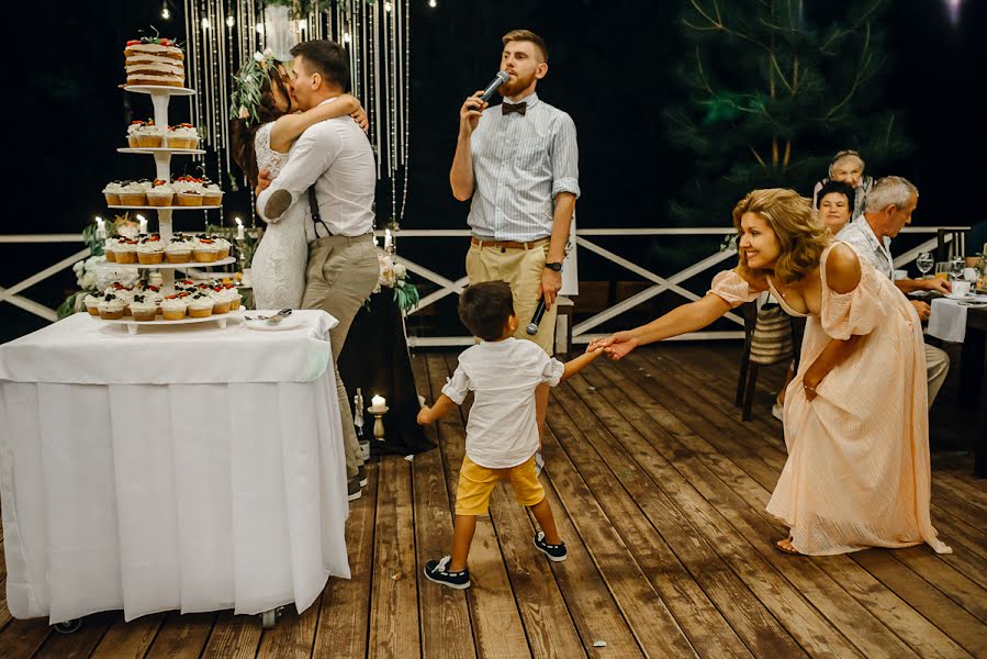 Fotógrafo de casamento Ramis Sabirzyanov (ramis). Foto de 21 de março 2017