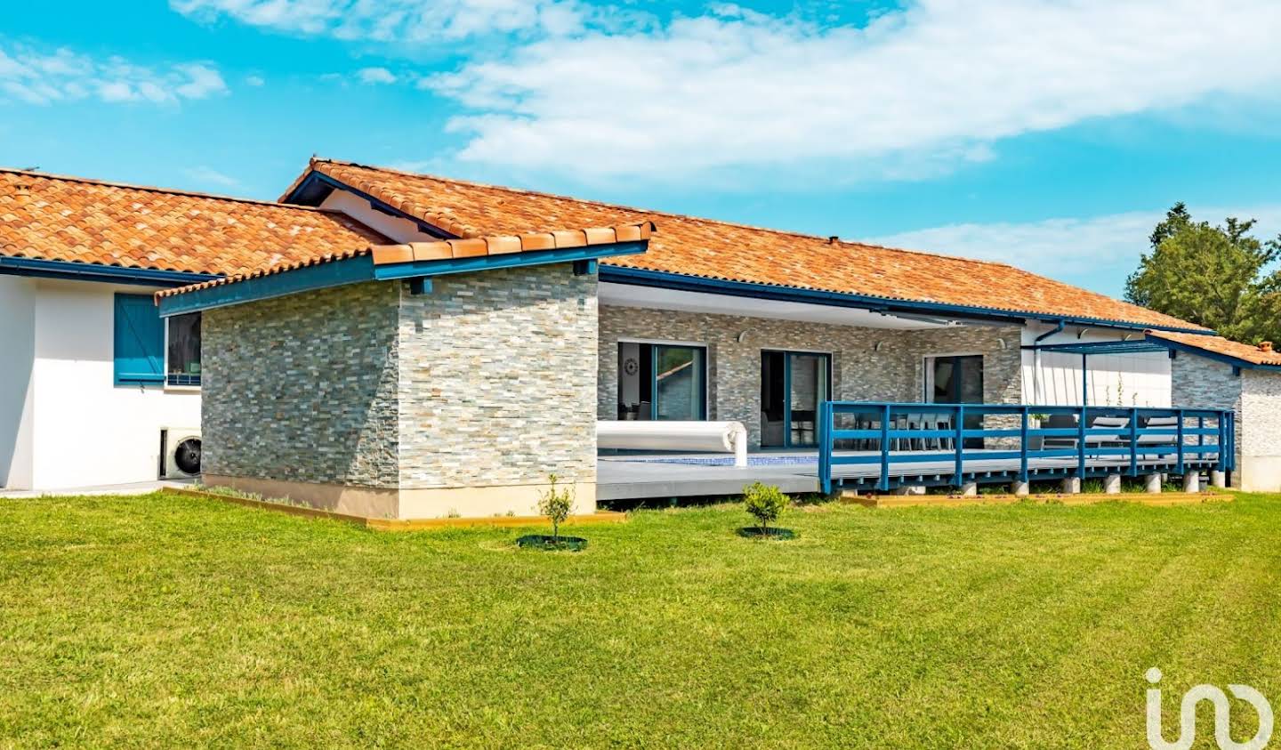 Maison avec piscine et terrasse Urrugne