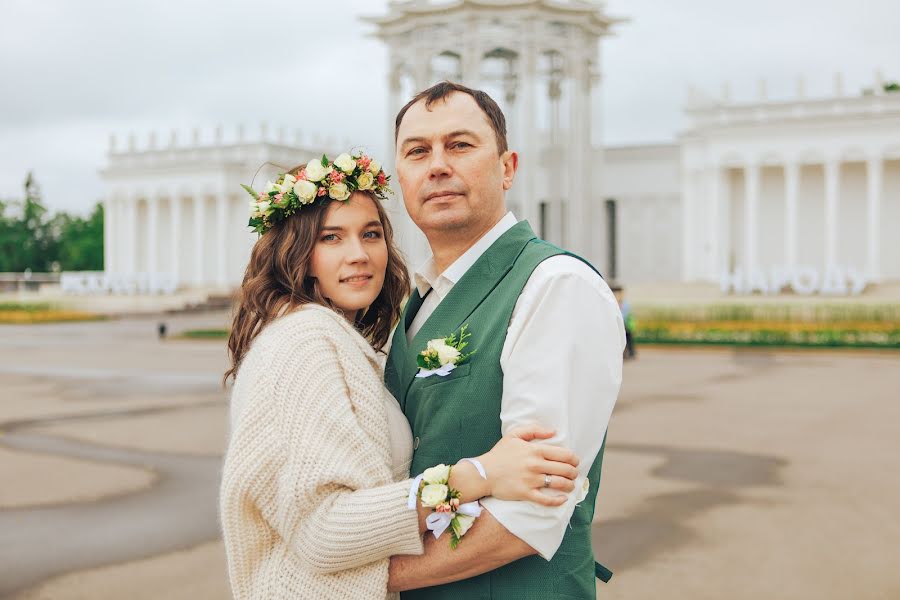 Bryllupsfotograf Darya Luneva (photodl). Bilde av 15 mars 2018
