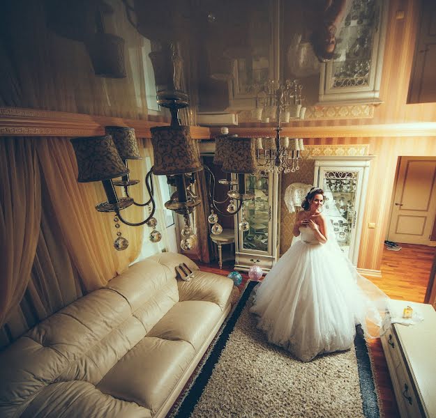 結婚式の写真家Evgeniy Zhdanov (john-turtle)。2016 10月19日の写真