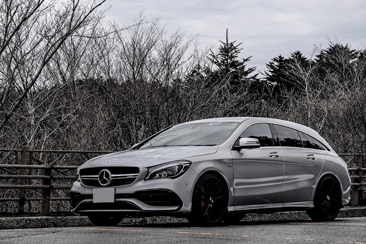 CLAのモノクロ祭り便乗・CLA45AMG・CLAクラス シューティングブレーク・自粛生活・メルセデスAMGに関するカスタム事例の投稿画像1枚目