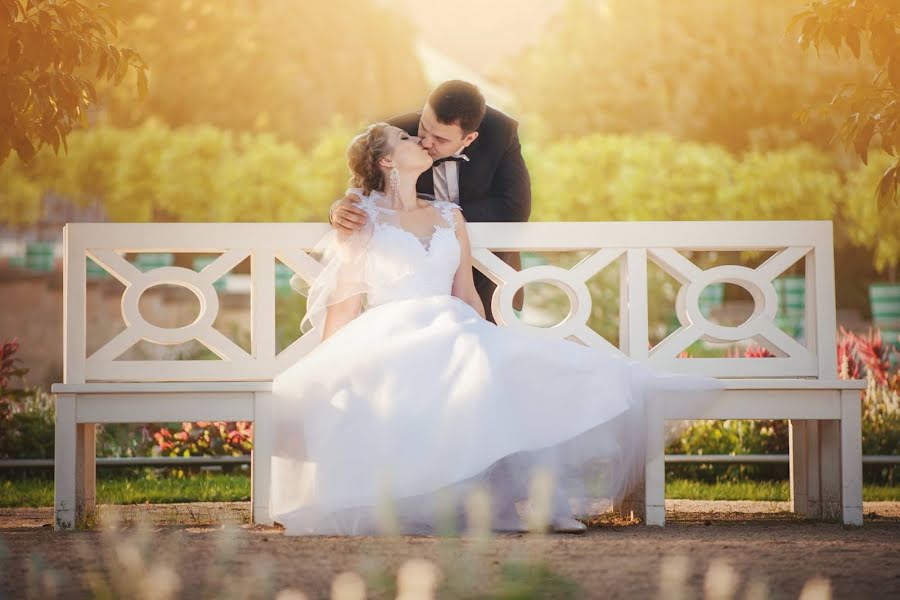 Wedding photographer Julia Kuśmierczyk (jkusmierczyk). Photo of 10 March 2020