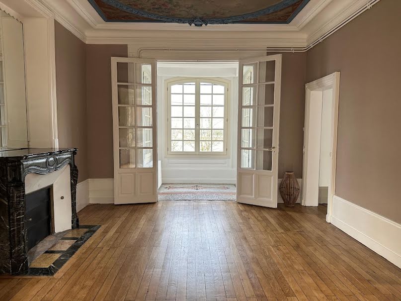 Vente hôtel particulier 8 pièces 175 m² à Limoges (87000), 494 000 €