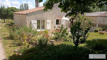 maison à Saint-Georges-des-Coteaux (17)