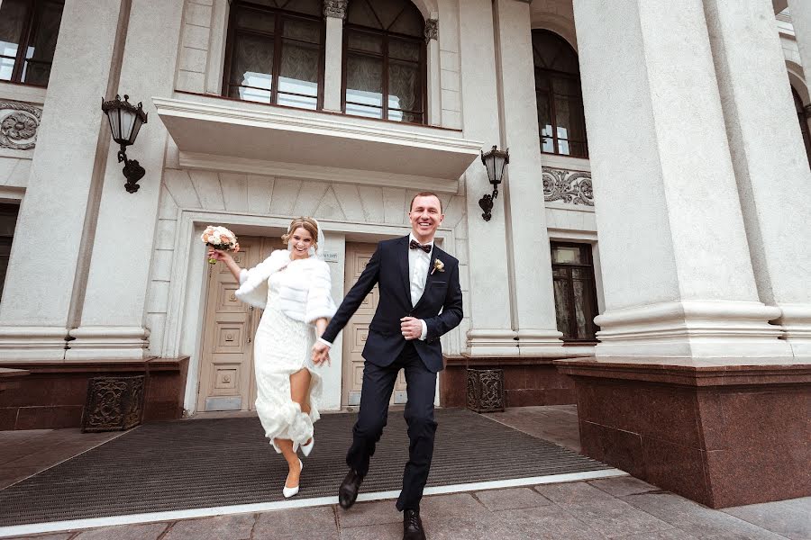 Fotógrafo de casamento Elena Duvanova (duvanova). Foto de 1 de agosto 2019