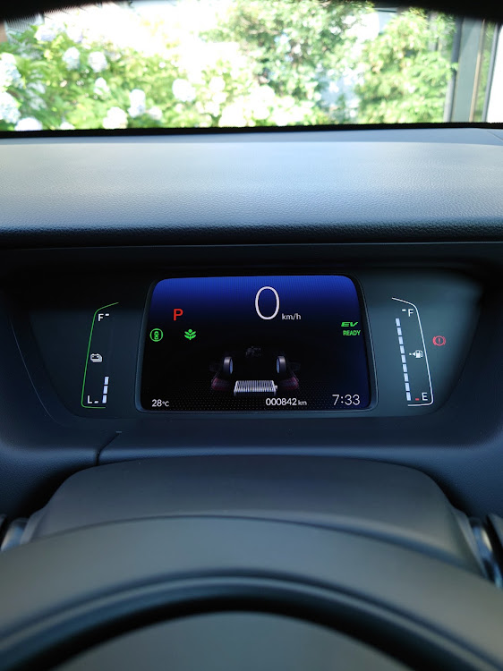 フィットの自宅の駐車場・ロジプレイスD川越に関するカスタム事例の投稿画像5枚目