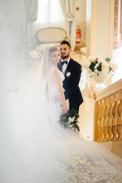 Wedding photographer Vitalik Gandrabur (ferrerov). Photo of 30 June 2018