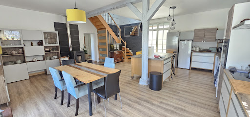 Maison avec piscine et jardin 3